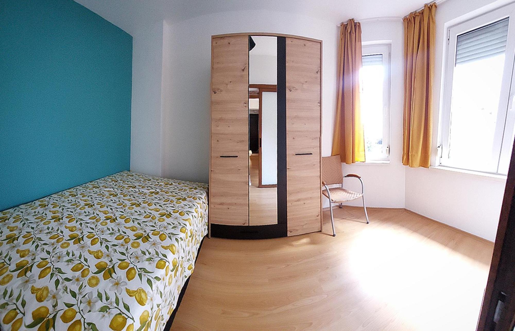 Old-timer Apartment *
