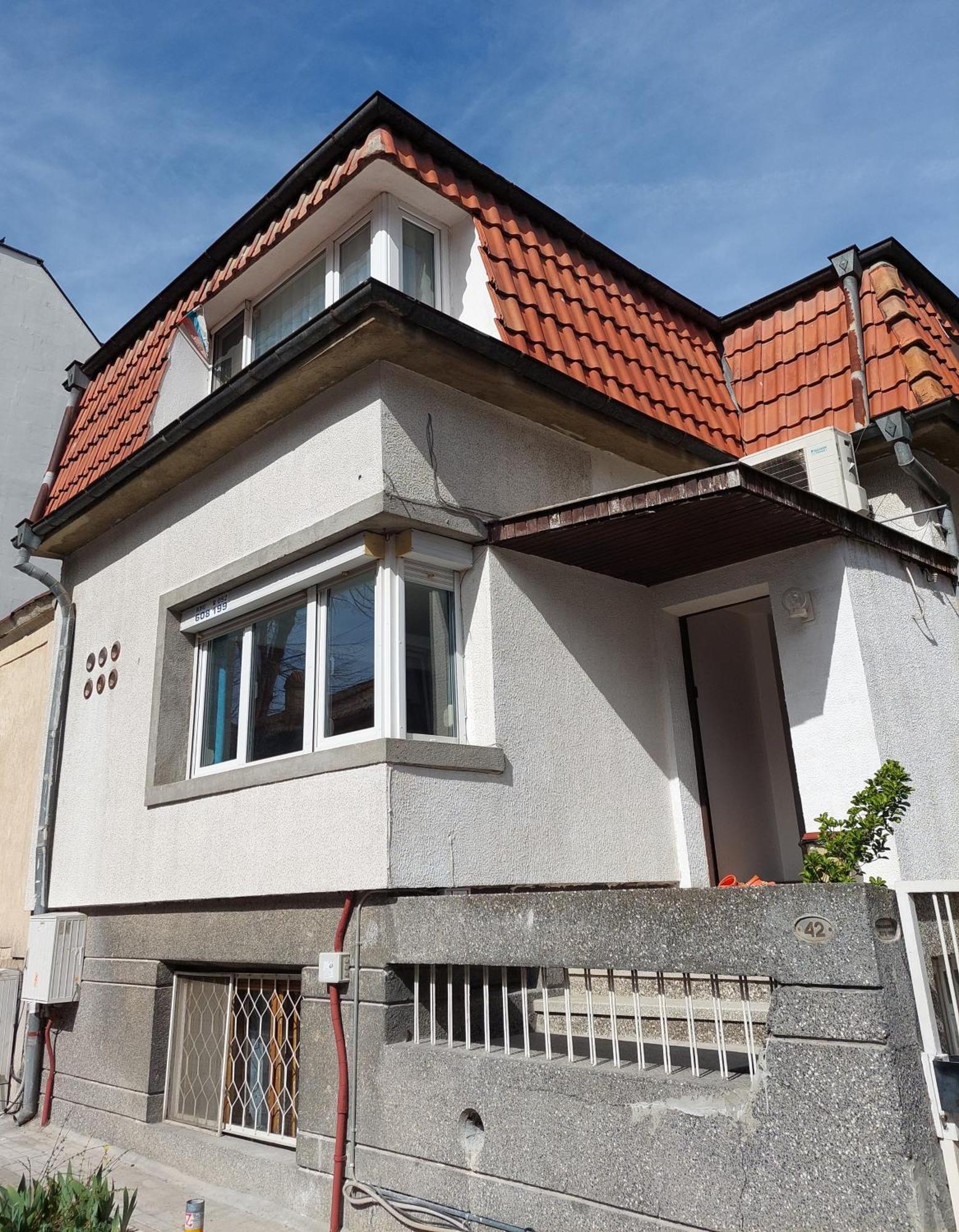 Old-timer Apartment *